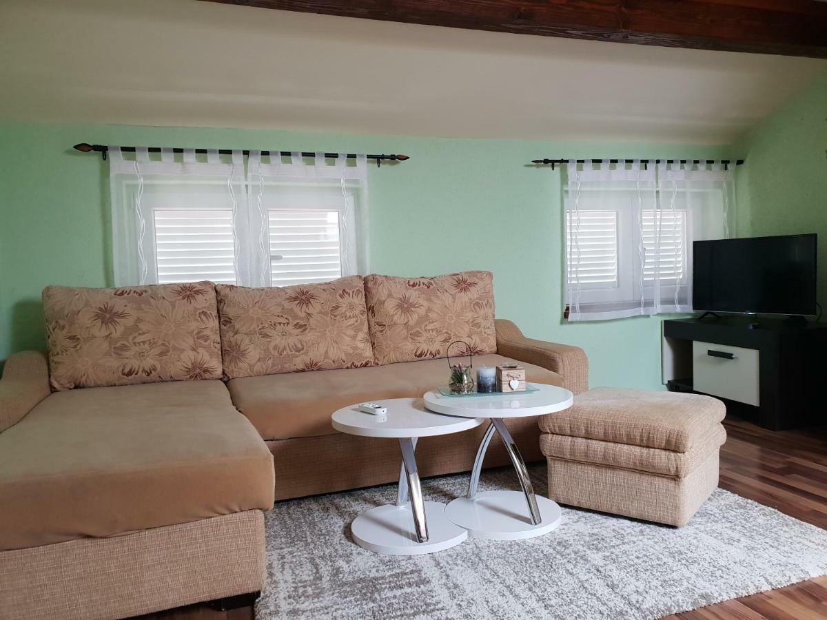 Apartman Viki Stinjan Póla Kültér fotó