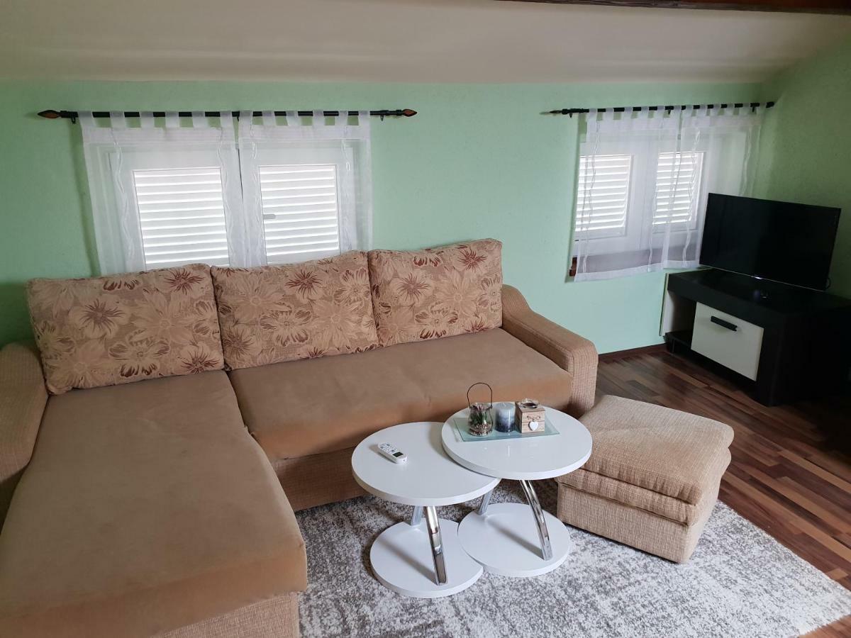 Apartman Viki Stinjan Póla Kültér fotó