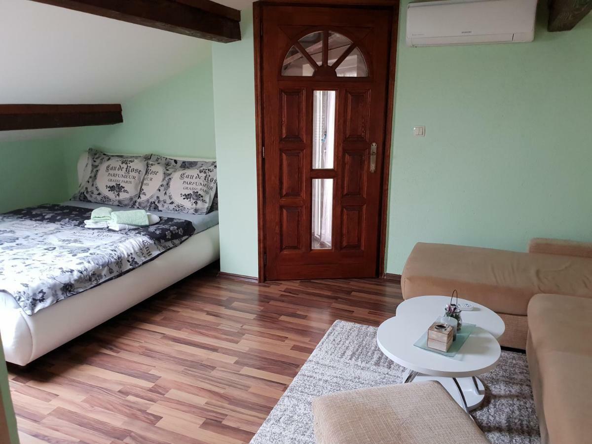 Apartman Viki Stinjan Póla Kültér fotó